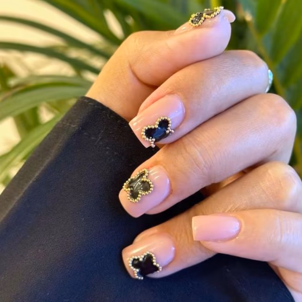 Detailed nail art close-up, Muscat